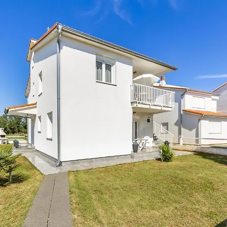 Fuer 2 Personen Ca 45 Qm In Fazana, Istrien Istrische Riviera * Valbandon