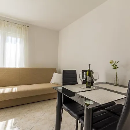 Apartment Fuer 2 Personen Ca 45 Qm In Fazana, Istrien Istrische Riviera *
